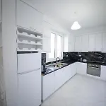 Kokoneshi Pensjonat Divjaka