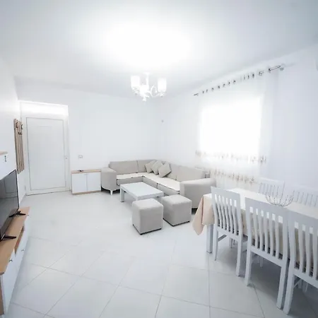 Maison d'hôtes Kokoneshi Divjake