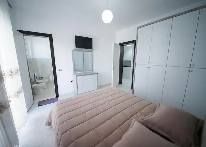 Kokoneshi 4* Divjake