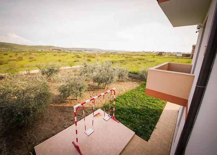 Penzion Kokoneshi Divjake